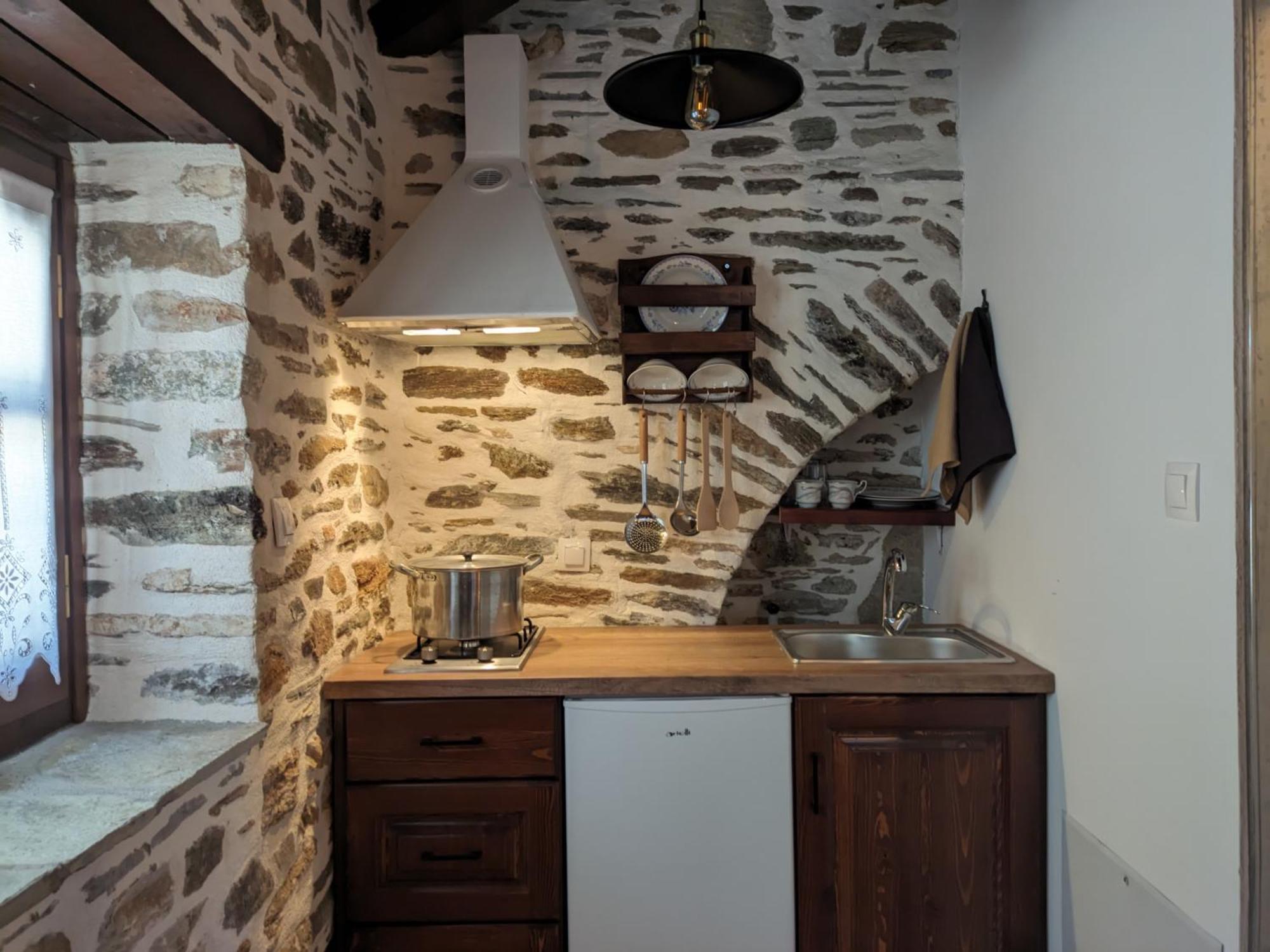 San Lorenzo Cottage - Παραδοσιακά Πέτρινα Δωμάτια Agios Lavrentios Exterior foto