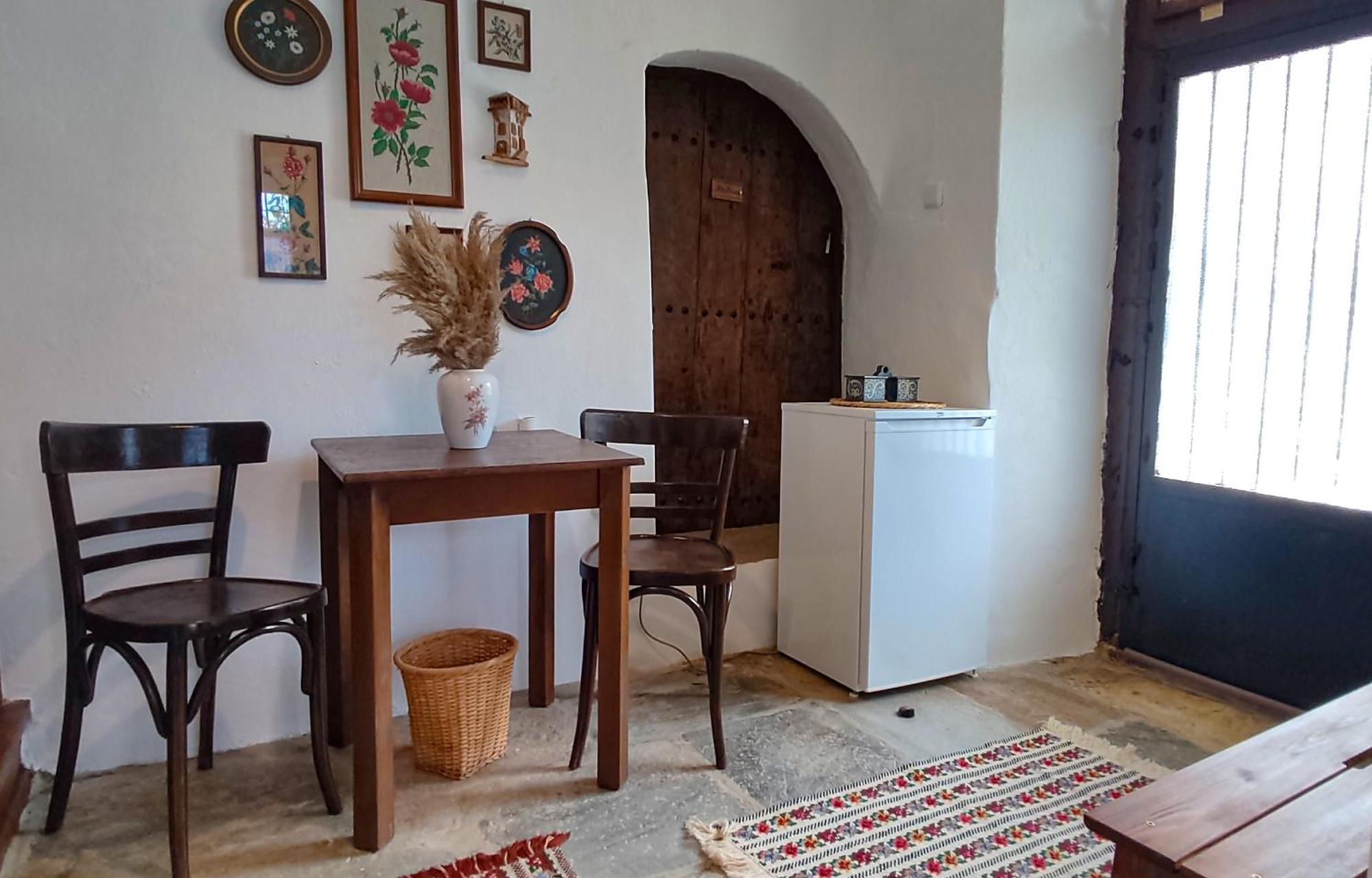 San Lorenzo Cottage - Παραδοσιακά Πέτρινα Δωμάτια Agios Lavrentios Exterior foto