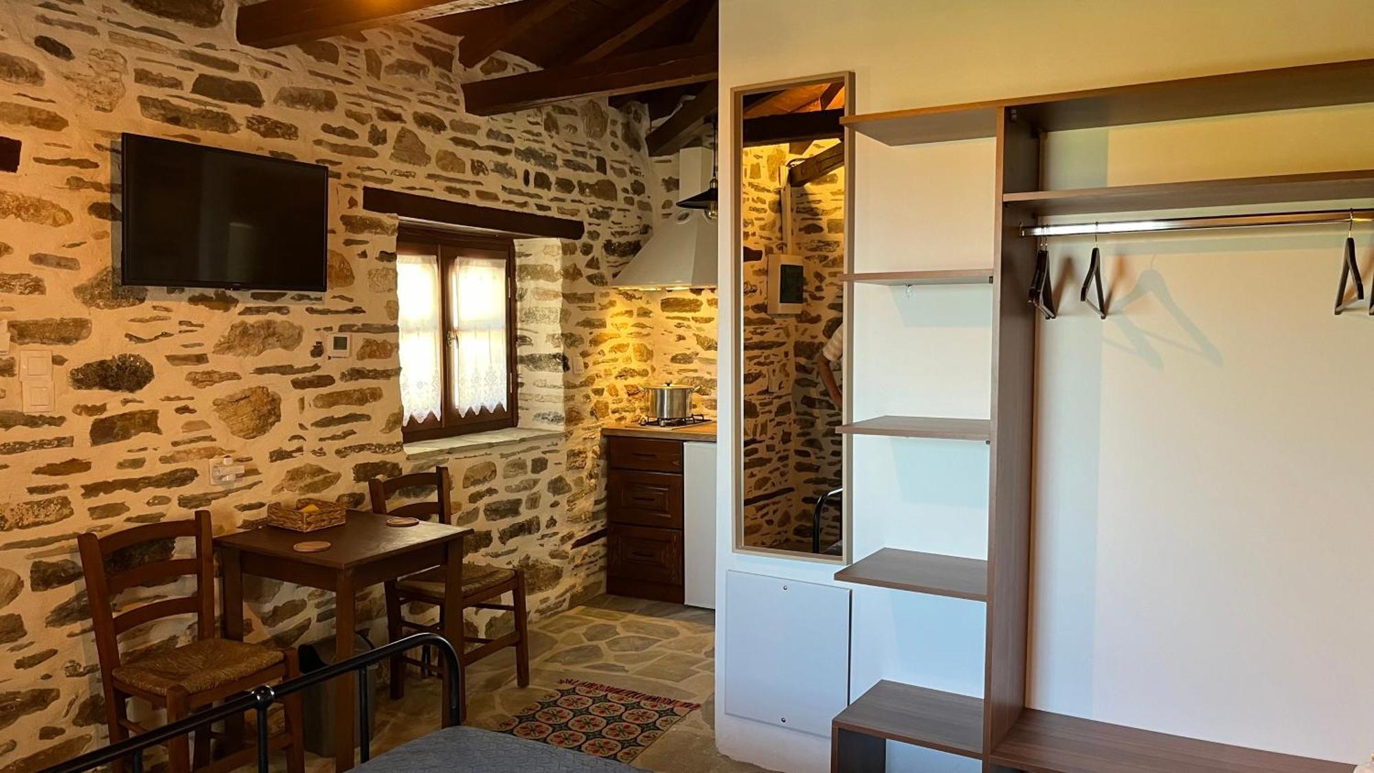 San Lorenzo Cottage - Παραδοσιακά Πέτρινα Δωμάτια Agios Lavrentios Exterior foto